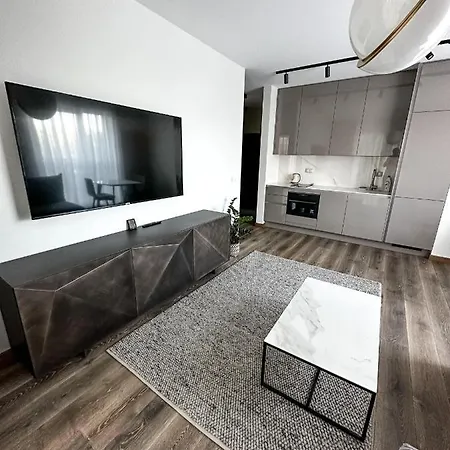 Vip Wola Daire Varşova